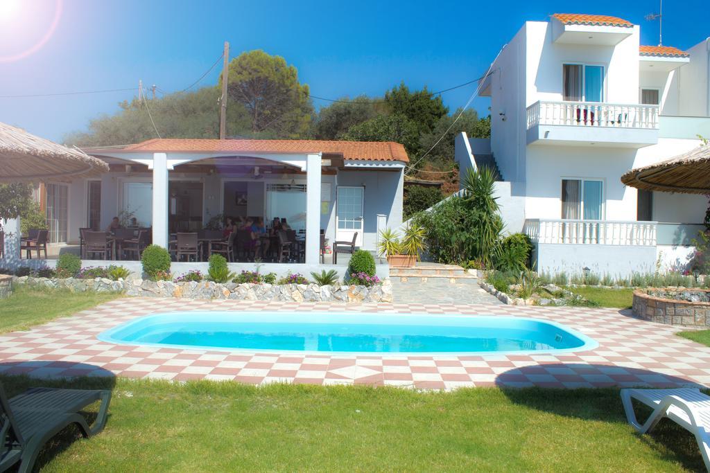 פריסה Gardenia Hotel מראה חיצוני תמונה