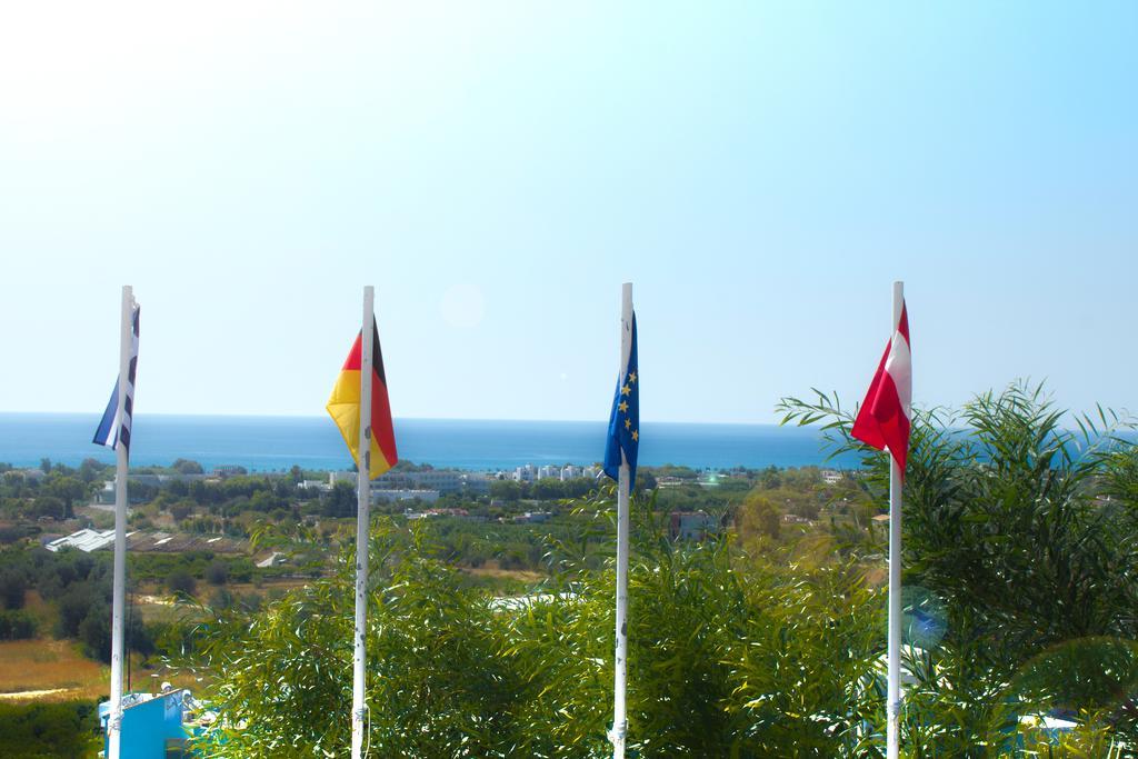 פריסה Gardenia Hotel מראה חיצוני תמונה