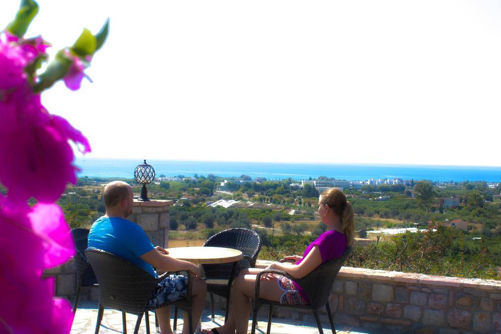 פריסה Gardenia Hotel מראה חיצוני תמונה