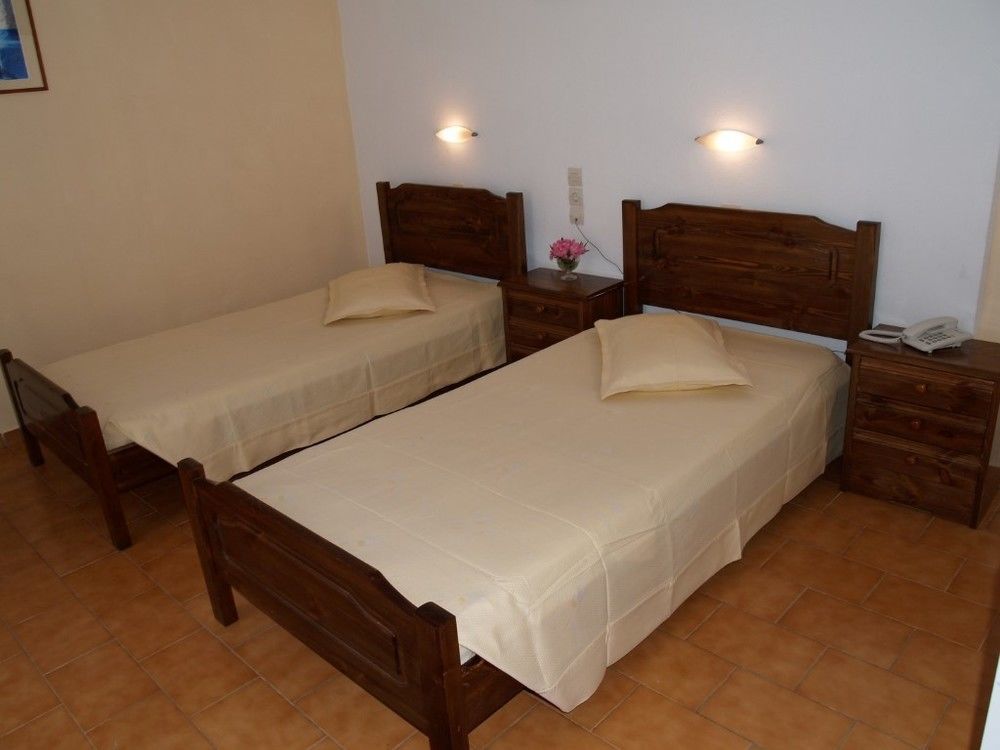 פריסה Gardenia Hotel מראה חיצוני תמונה