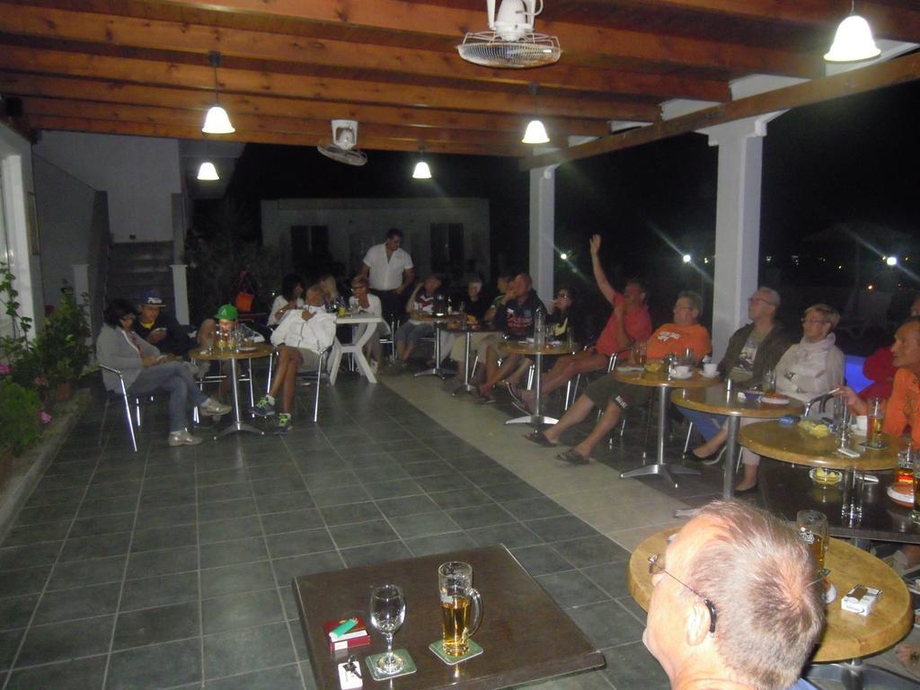 פריסה Gardenia Hotel מראה חיצוני תמונה
